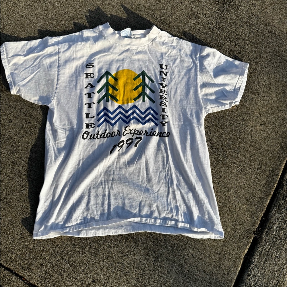 Vintage Seattle University Outdoor Experience